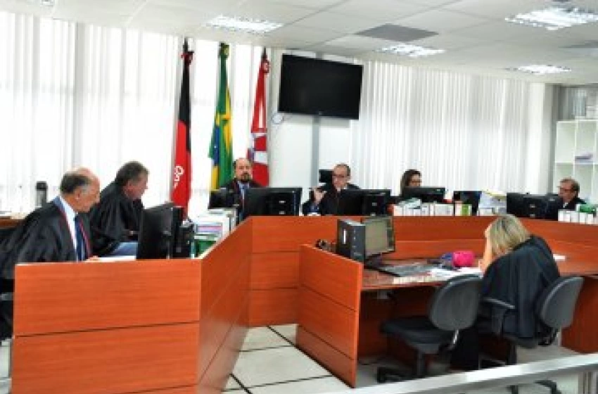 Imagem Sessão do TJ