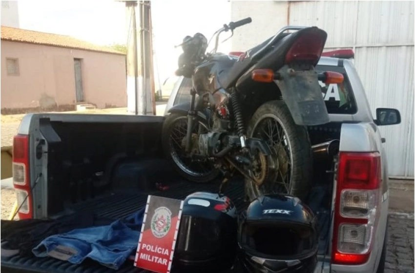 Imagem Motocicleta Recuperada