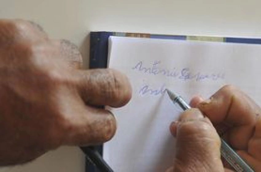 Imagem Analfabetismo