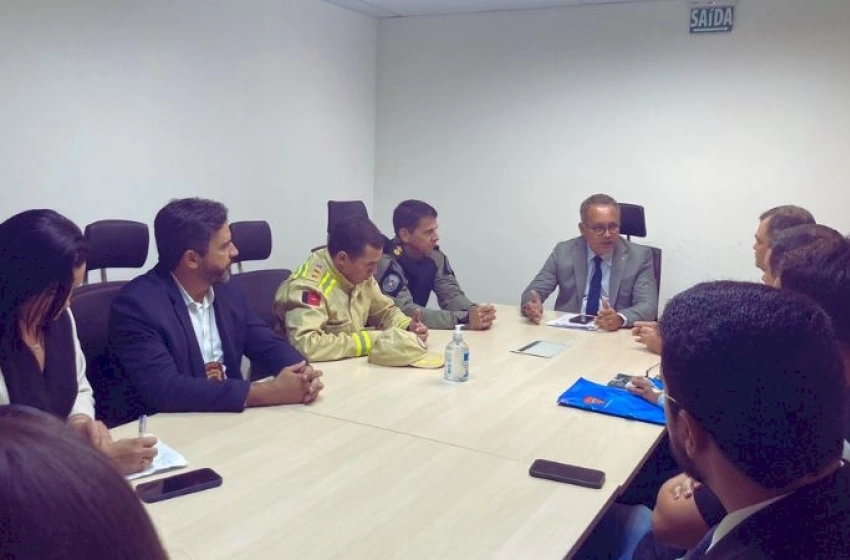 Imagem Ministério Público recomenda torcida única no jogo da quarta-feira, no Almeidão