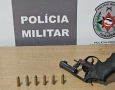 Arma e munições apreendidas em ação da Polícia Militar