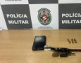 Arma e munições apreendidas em ação da PM