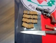 Arma e munições apreendidas em ação da Polícia Militar