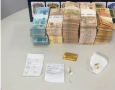 Prisão de homem com R$ 245 mil e barra de ouro