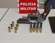 Arma e munições apreendidas em ação da PM