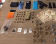Drogas e arma apreenidos em ação policial na cidade de Santa Rita 