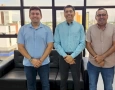 Helder Carvalho, Radamés Estrela em reunião com o secretário de Estado do Planejamento, Orçamento e Gestão da Paraíba, Gilmar Martins 