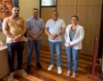 Prefeito João Neto ao lado de Valéria e do chefe de gabinete do governador, Neto Nepomuceno
