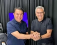 Márcio Roberto oficializando apoio a Wilson Santiago em São Bento