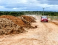 Obra de pavimentação da rodovia PB-210, no trecho entre Sumé e São José dos Cordeiros