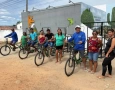 Entrega de triciclos para catadores de recicláveis