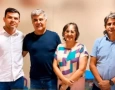 Deputado federal Wellington Roberto ao lado de lideranças