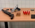 Polícia militar apreende armas, drogas e prende três suspeitos