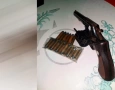 Arma e munições apreendidas em ação da PM