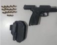 Arma e munições apreendidas em ação da PM