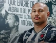 Lateral-direito Léo Pereira