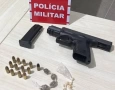 Arma, munições e drogas apreendidas pela PM