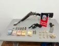 Armas, munições e drogas apreendidas em ação da PM
