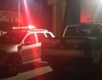 Prisão de homem após quebrar móveis e tentar agredir familiares e policiais