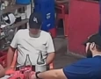Vítima e agressor bebendo juntos em bar, na cidade de Itaporanga