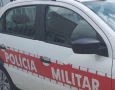 Prisão de cinco homens e apreensão de duas armas de fogo
